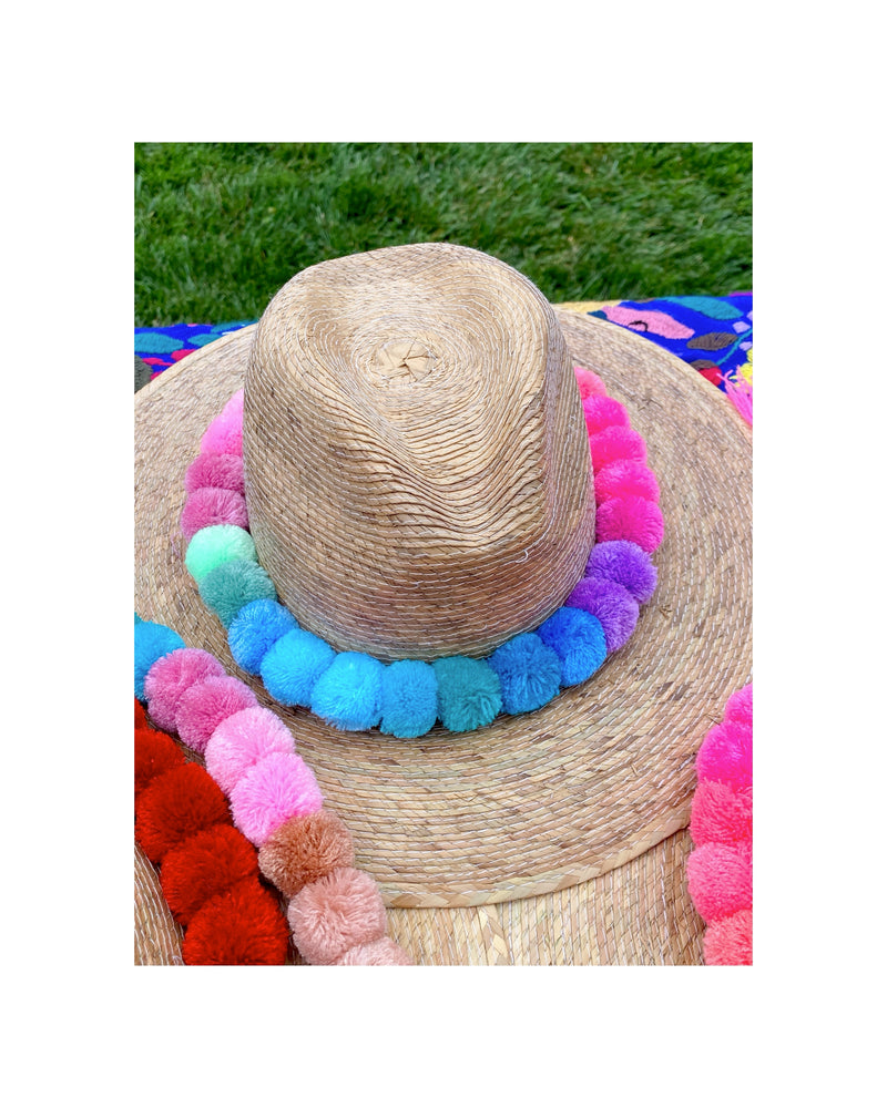 Straw Hat w/ Pom Pom Hat Band